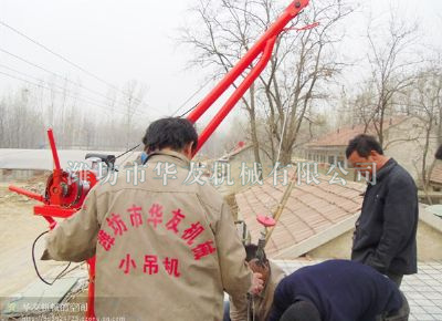 點擊查看詳細信息<br>標題：濰坊華友機械建筑小吊機 閱讀次數(shù)：5270